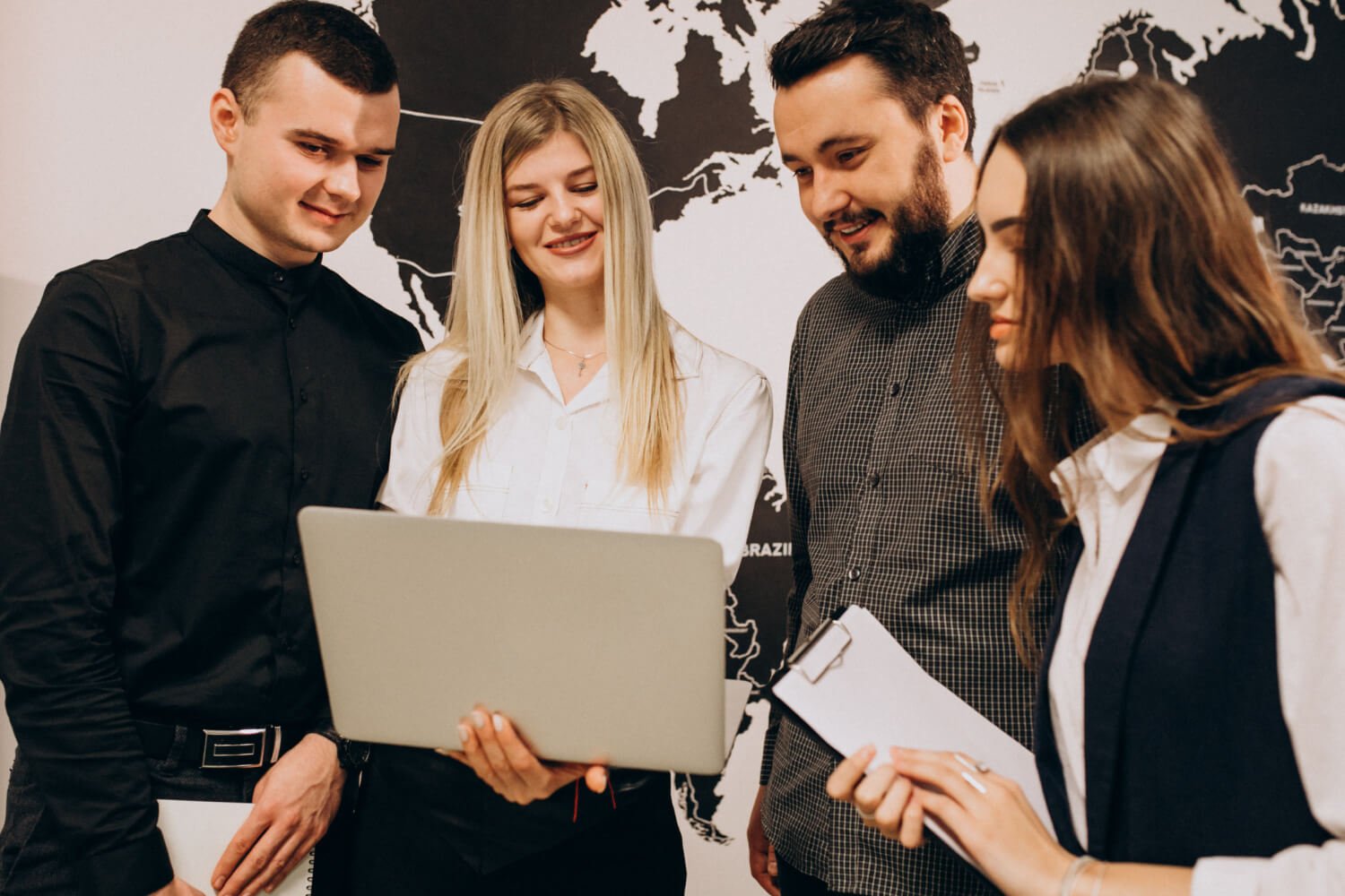 Group-of-international-colleagues-discussing-regional-job-markets