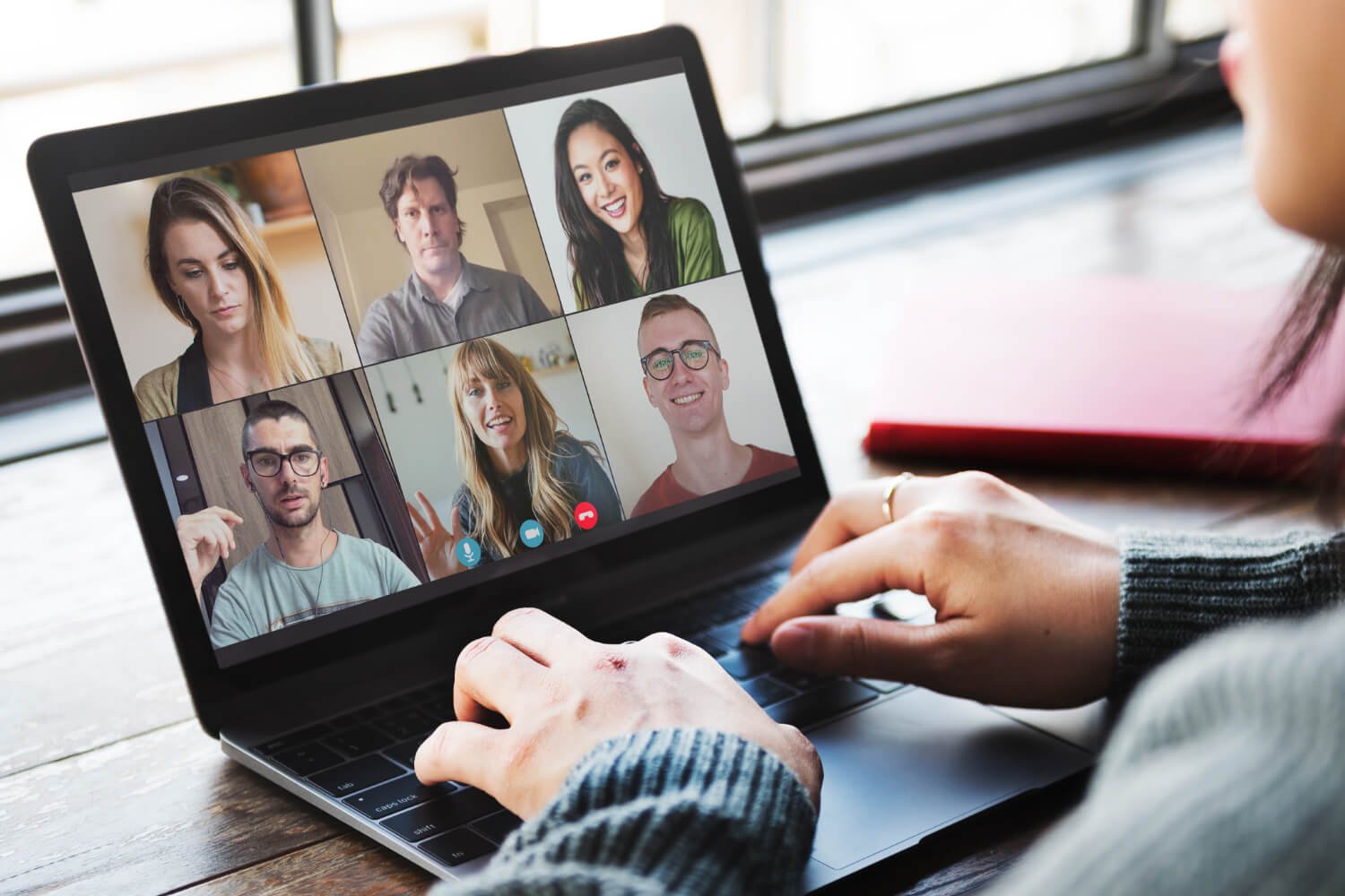 Person-browsing-multiple-job-portals-on-laptop